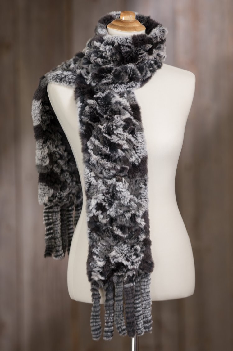 Knitted Rex Rabbit Fur Scarf with Fringe | Overland