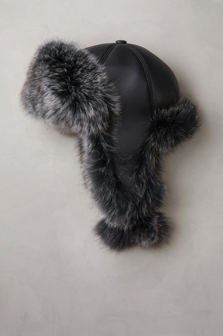 Lambskin Leather Aviator Hat with Fox Fur Trim | Overland display picture 1