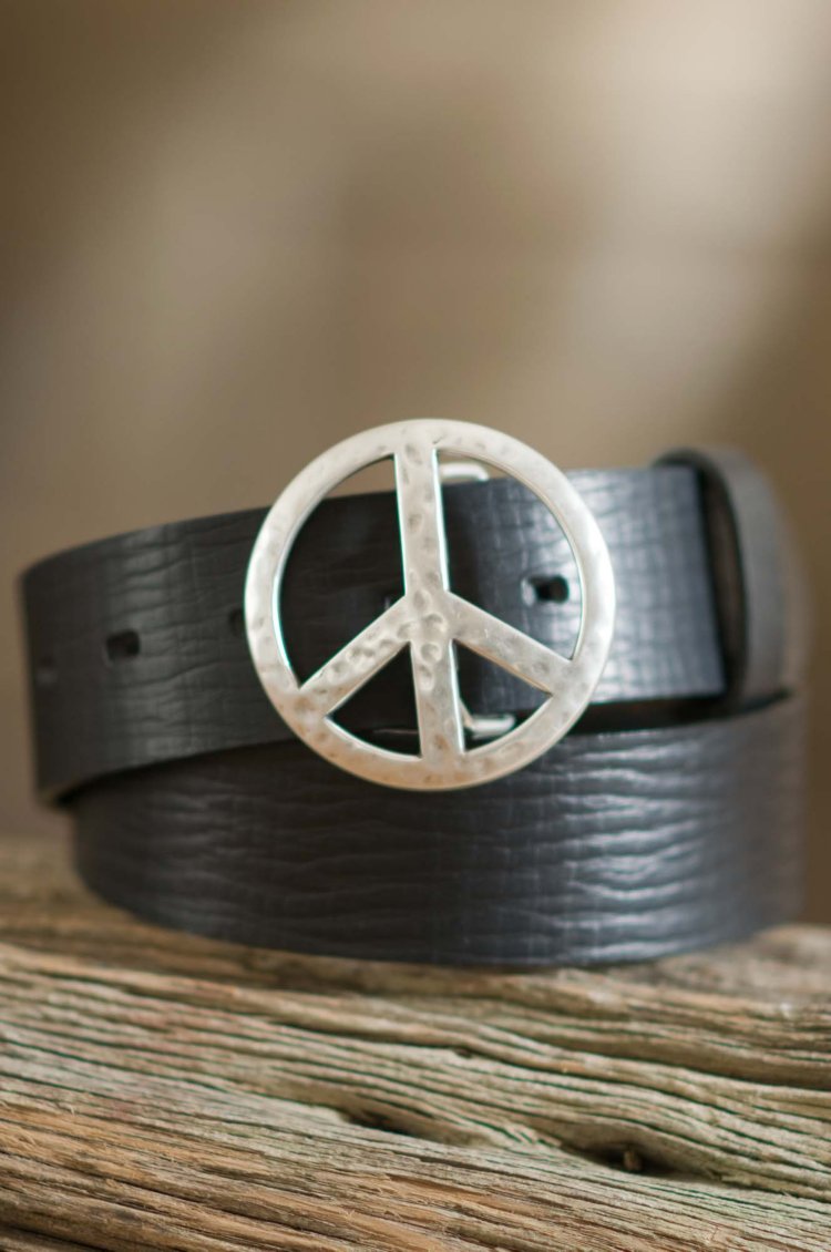 Women's Easy Rider Leather Belt - Belts & Jewelry | Overland