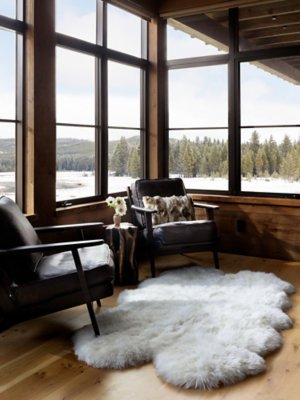4-Pelt Australian Sheepskin Rug