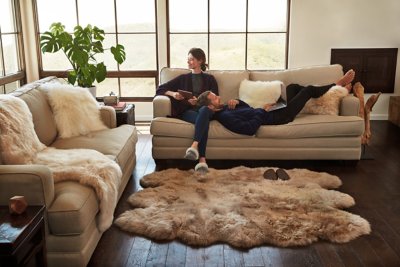 6-Pelt (5.5' x 6') Australian Sheepskin Area Rug