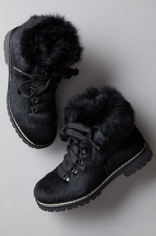 fur lined hiking boots womens